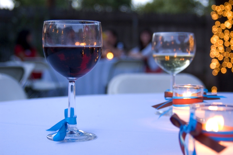 wine-at-twilight-1323598